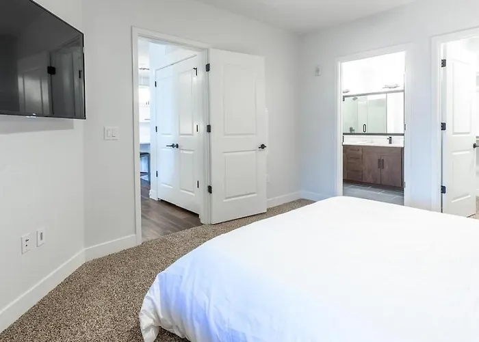 Landing - Modern With Amazing Amenities Apartamento